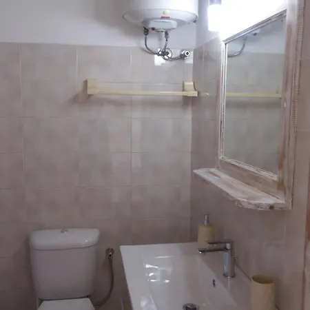 Irini Apartamento *